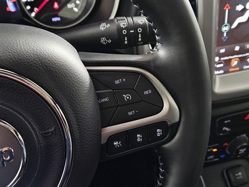 Used 2021 Jeep Compass 80th Special Edition w/ Sun and Sound Group image 21