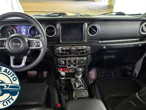 Used 2023 Jeep Wrangler Unlimited Rubicon 4xe w/ Dual Top Group image 31