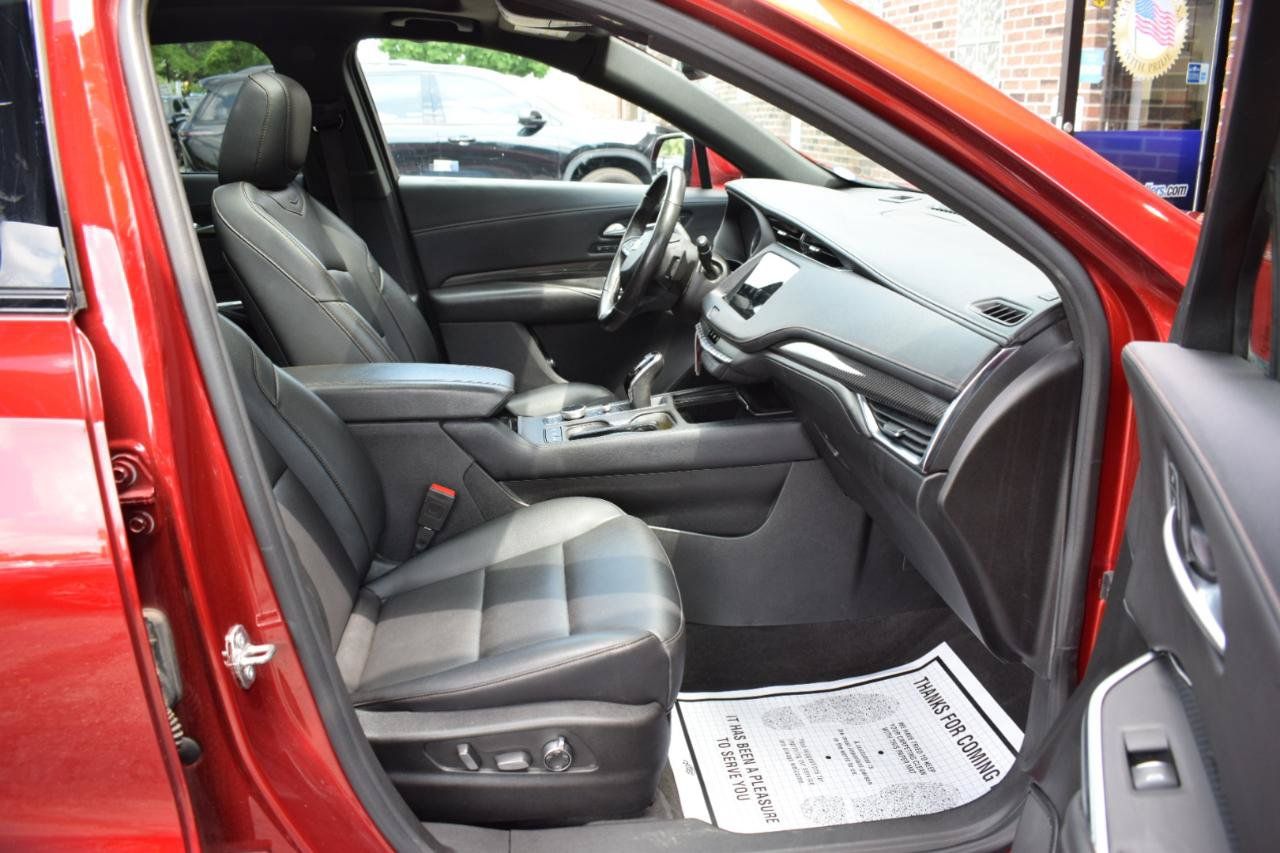 Used 2023 Cadillac XT4 Sport w/ LPO, Onyx Lite Package AWD/4WD image 38