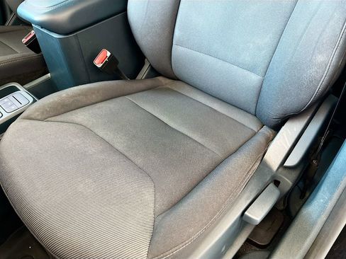 Used 2023 Ford Maverick XL image 18