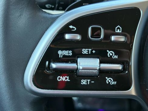 Certified 2022 Mercedes-Benz GLC 300 4MATIC image 28