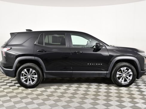 Used 2026 Chevrolet Equinox LT AWD/4WD image 5