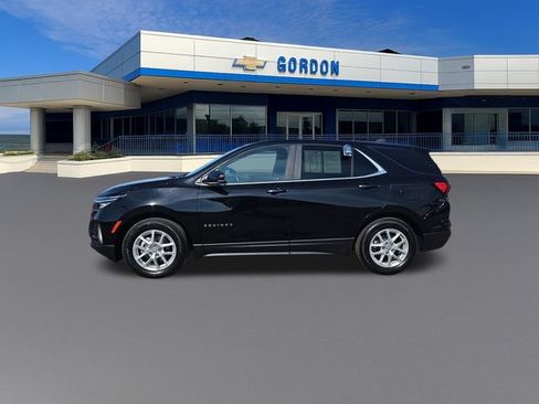 Used 2024 Chevrolet Equinox LT FWD image 2