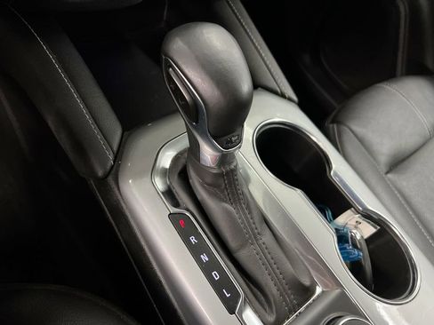 Used 2023 Chevrolet Blazer LT FWD image 17