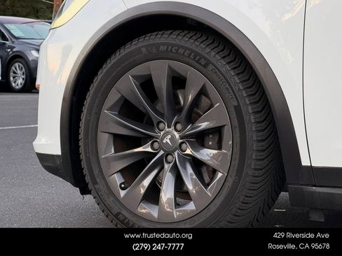Used 2018 Tesla Model X 100D AWD/4WD image 22