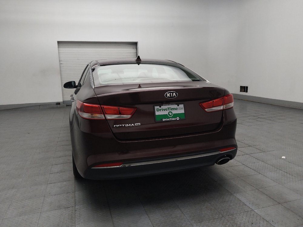 Used 2017 Kia Optima LX FWD image 6