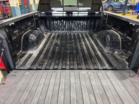 Used 2019 Chevrolet Silverado 1500 LTZ w/ LTZ Plus Package image 8