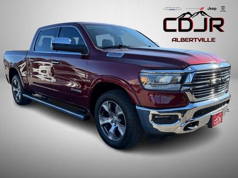 Used 2019 RAM 1500 Laramie AWD/4WD image 1