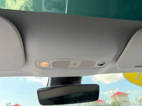 Used 2021 Tesla Model 3 Standard Range Plus image 29