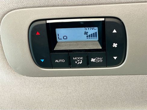 Used 2024 Honda Odyssey Touring image 27