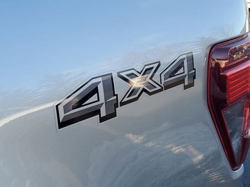 New 2026 Ford F150 XLT w/ Equipment Group 302A MID image 39