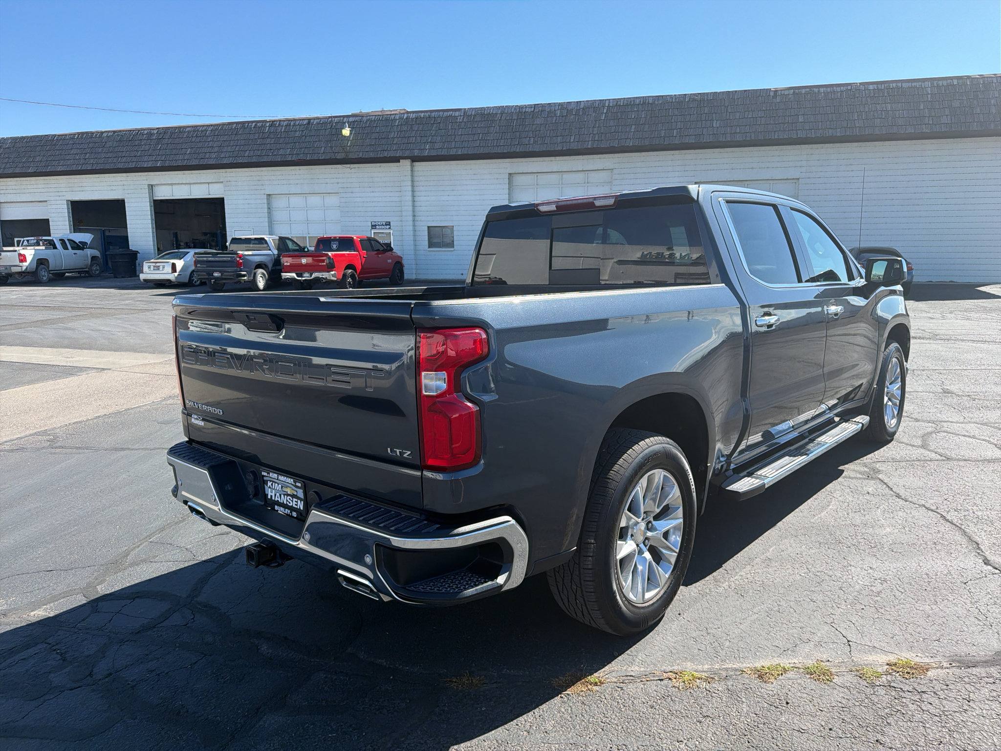 Used 2021 Chevrolet Silverado 1500 LTZ AWD/4WD image 7