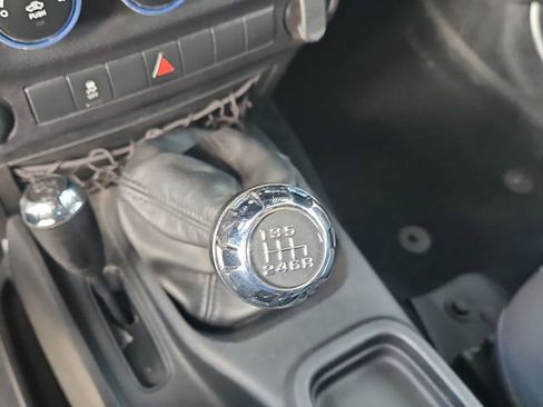 Used 2018 Jeep Wrangler Unlimited Sport w/ Connectivity Group image 25