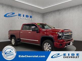Used 2024 Chevrolet Silverado 2500 High Country w/ Technology Package AWD/4WD video 1