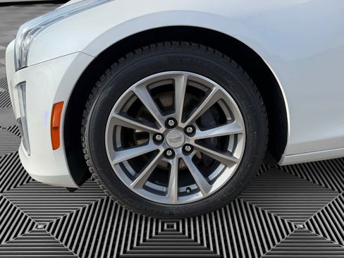 Used 2018 Cadillac CTS Luxury image 9