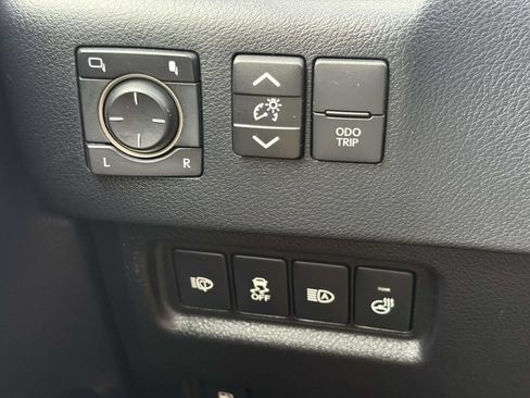 Used 2022 Lexus GX 460 Premium w/ Premium Plus Package AWD/4WD image 25