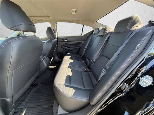 Used 2024 Nissan Altima 2.5 SR w/ SR Premium Package FWD image 22