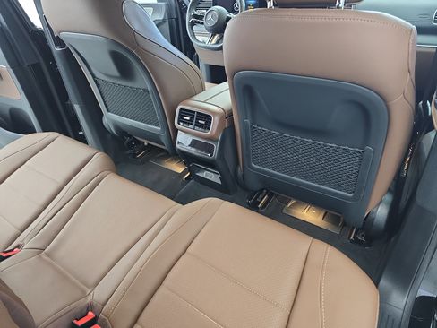 Certified 2024 Mercedes-Benz GLS 450 4MATIC w/ AMG Line Exterior image 11