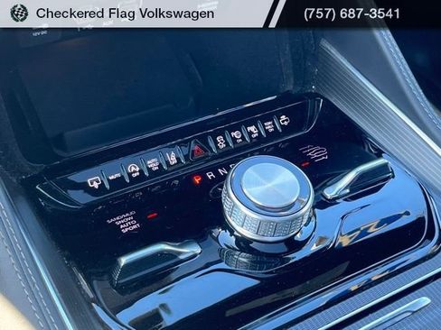 Used 2024 Jeep Grand Wagoneer L Series II w/ Quick Order Packagew 28T image 47