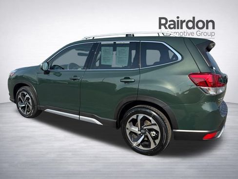 Used 2023 Subaru Forester Touring AWD/4WD image 5