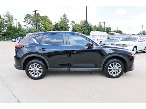 Used 2023 MAZDA CX-5 AWD 2.5 S w/ Select Package image 5