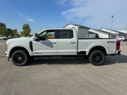 New 2026 Ford F250 Lariat w/ Black Appearance Package