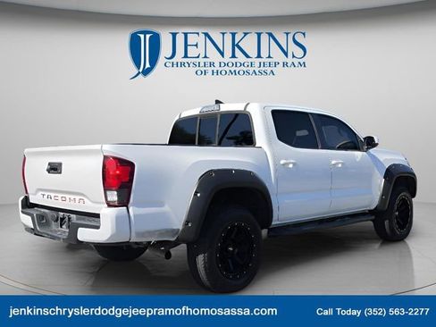Used 2019 Toyota Tacoma SR w/ SR Convenience Package RWD image 4