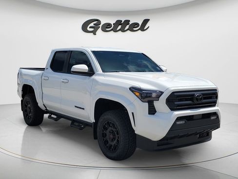 New 2026 Toyota Tacoma SR5 RWD image 3