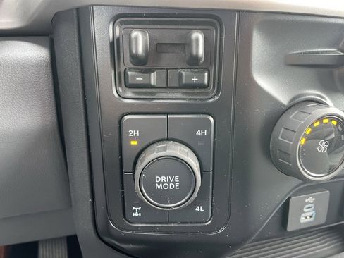 Used 2024 Ford F250 XL w/ STX Appearance Package image 46