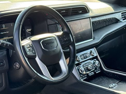 Used 2023 GMC Yukon Denali AWD/4WD image 20