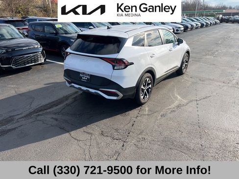 Certified 2025 Kia Sportage EX image 11