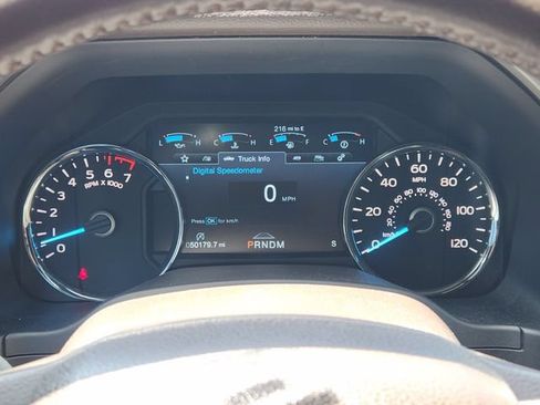 Used 2018 Ford F150 King Ranch w/ Equipment Group 601A Luxury AWD/4WD image 13