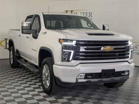 Certified 2021 Chevrolet Silverado 2500 High Country w/ Z71 Off-Road Package image 2