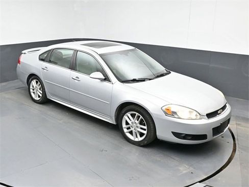 Used 2014 Chevrolet Impala LTZ image 32