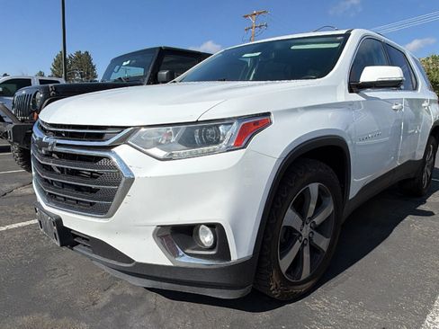Used 2018 Chevrolet Traverse LT AWD/4WD image 4