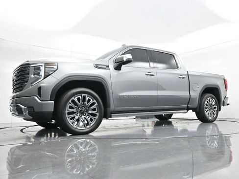 Used 2023 GMC Sierra 1500 Denali Ultimate image 46