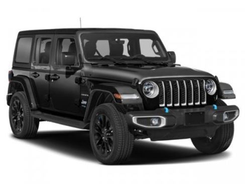 Used 2023 Jeep Wrangler Unlimited Sahara w/ Cold Weather Group AWD/4WD image 11