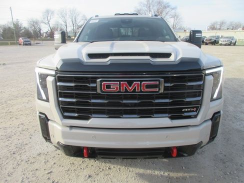 New 2026 GMC Sierra 2500 AT4 image 12