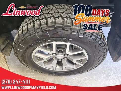 Used 2021 GMC Canyon AT4 AWD/4WD image 7