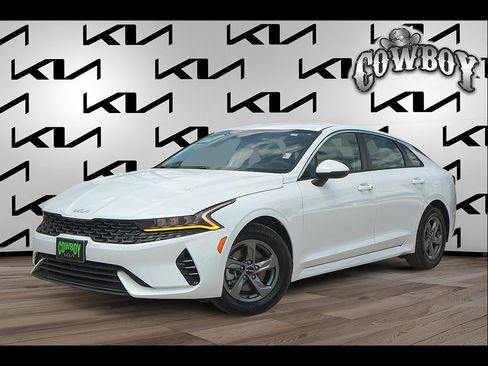 Certified 2023 Kia K5 LXS FWD image 1