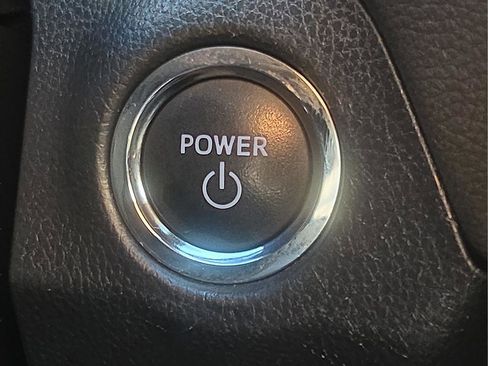 Used 2023 Toyota RAV4 XLE w/ Convenience Package image 21