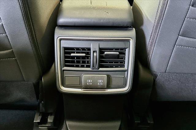 Used 2022 Subaru Forester Premium AWD/4WD image 24