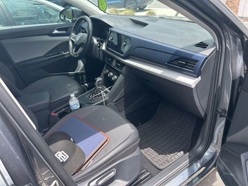 Used 2023 Volkswagen Taos SE FWD image 20