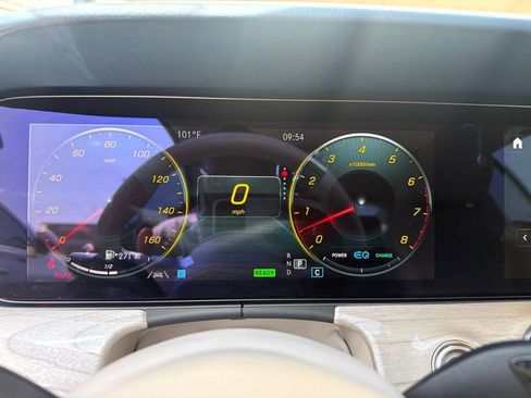 Used 2023 Mercedes-Benz E 450 Coupe image 8