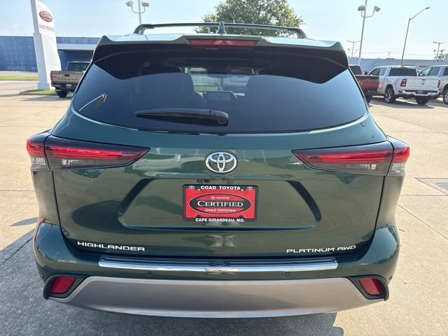 Certified 2025 Toyota Highlander Platinum AWD/4WD image 4