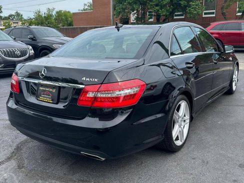 Used 2011 Mercedes-Benz E 350 4MATIC Sedan w/ Premium 1 Pkg image 4