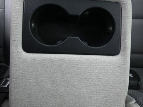 Used 2024 Honda Prologue EX image 13