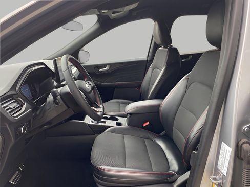 Used 2023 Ford Escape ST-Line w/ Tech Pack #1 image 8