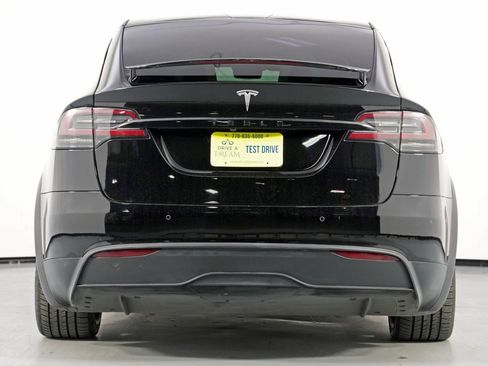 Used 2023 Tesla Model X image 11