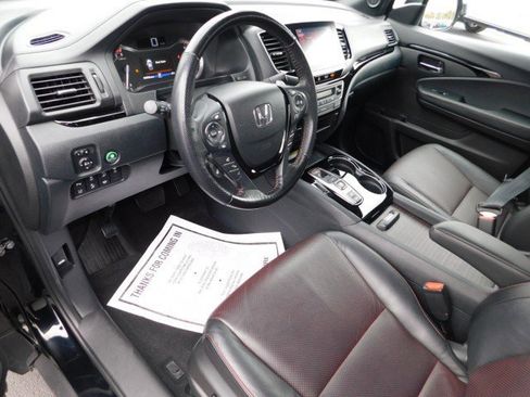 Used 2023 Honda Ridgeline Black Edition image 16